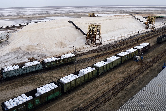 Роспотребнадзор попросил изъять из продажи украинскую и белорусскую соль Роспотребнадзор попросил изъять из продажи украинскую и белорусскую соль
