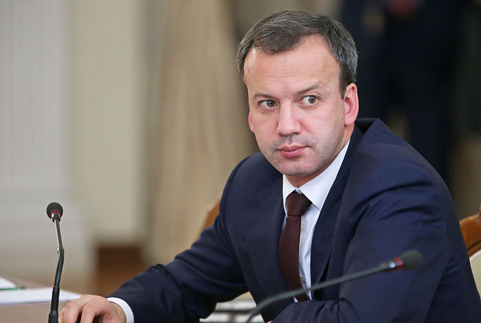 Дворкович допустил снижение цены на нефть до $25 Дворкович допустил снижение цены на нефть до $25