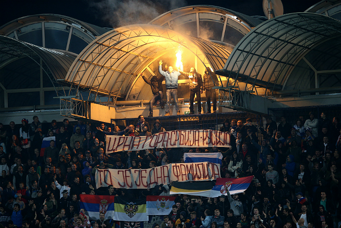 Россия подала протест в УЕФА из-за неостановленного матча с Черногорией