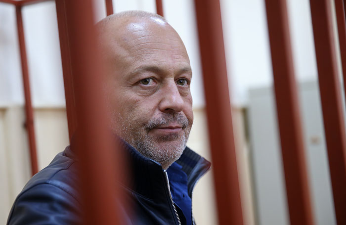 Экс-сенатор Сабадаш приговорен к шести годам лишения свободы Экс-сенатор Сабадаш приговорен к шести годам лишения свободы