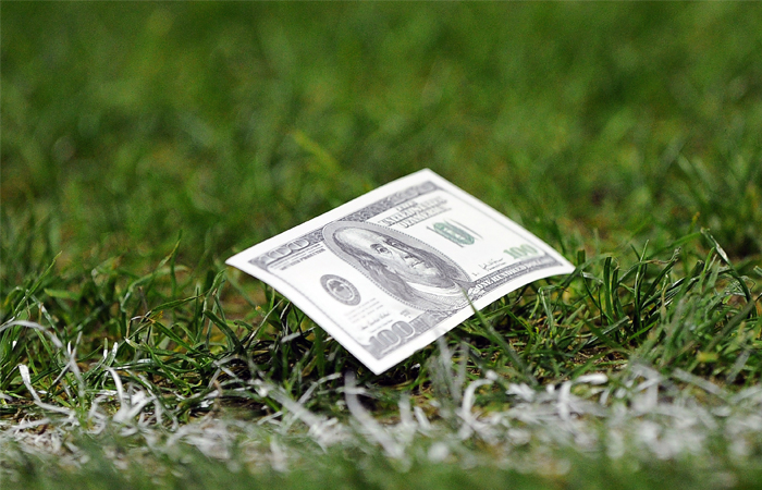 Сумма взяток в ФИФА за 19 лет составила более $10 млрд
