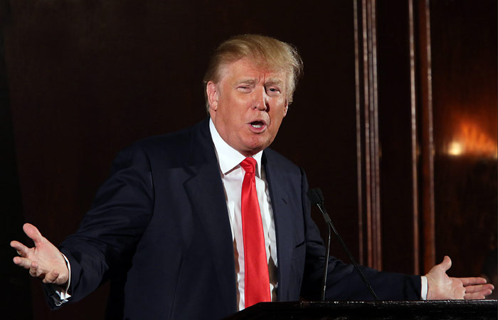 Дональд Трамп обвинил Китай в обвале мировых рынков Дональд Трамп обвинил Китай в обвале мировых рынков