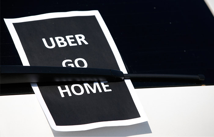 Иск водителей такси к Uber в Калифорнии получил статус коллективного Иск водителей такси к Uber в Калифорнии получил статус коллективного