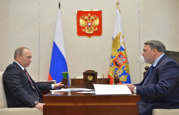 Путин призвал монополии быть поскромнее Путин призвал монополии быть поскромнее