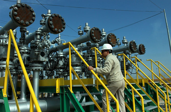 Иран в феврале увеличил экспорт нефти до 1,4 млн баррелей в сутки Иран в феврале увеличил экспорт нефти до 1,4 млн баррелей в сутки