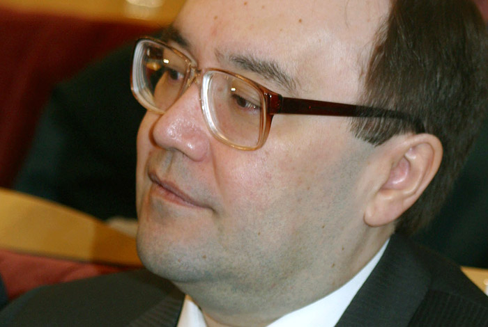 Австрия отказалась экстрадировать в Россию экс-главу "Башнефти" Австрия отказалась экстрадировать в Россию экс-главу "Башнефти"