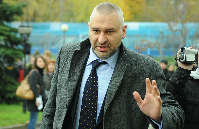 Адвокат Савченко решил судиться с пранкерами из-за поддельного письма Порошенко Адвокат Савченко решил судиться с пранкерами из-за поддельного письма Порошенко