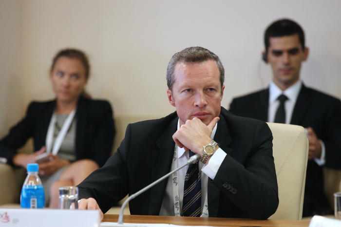 Суд отправил под домашний арест ректора ДВФУ Суд отправил под домашний арест ректора ДВФУ