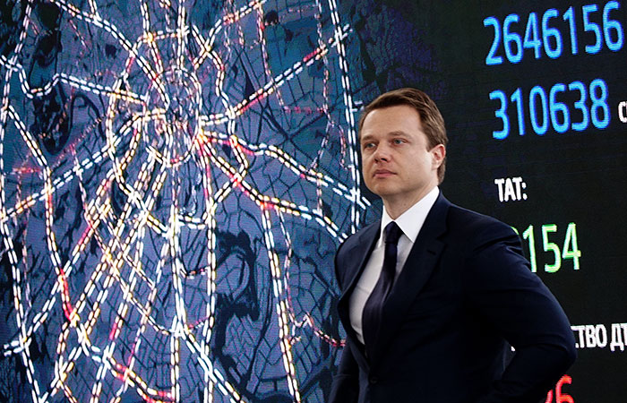Ликсутов анонсировал скорое объединение транспортных карт "Тройка" и "Стрелка" Ликсутов анонсировал скорое объединение транспортных карт "Тройка" и "Стрелка"