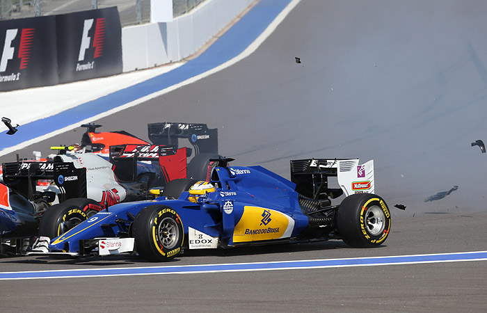      Sauber F1 Team (  )     Manor Racing (  )