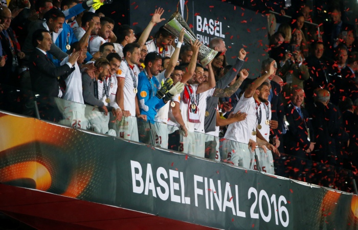 "Севилья" в третий раз подряд выиграла Лигу Европы УЕФА