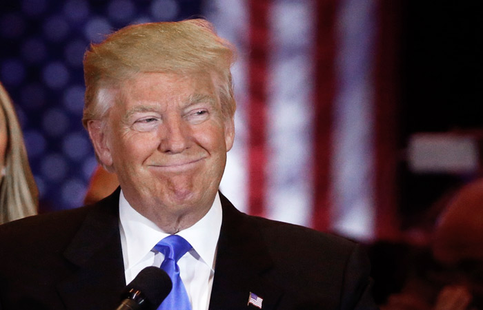 Трамп догнал по популярности Клинтон в опросах общественного мнения Трамп догнал по популярности Клинтон в опросах общественного мнения