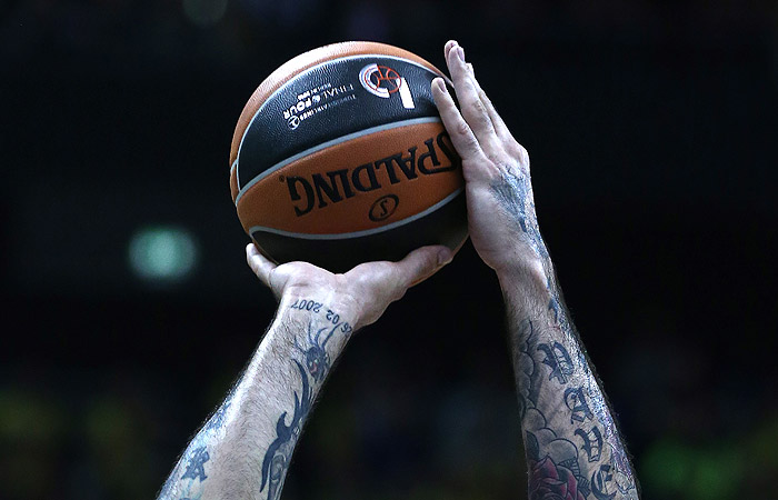   FIBA   -    