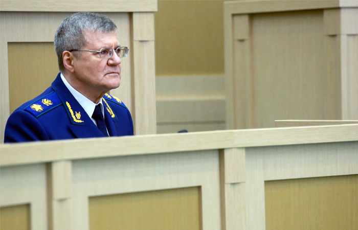 Чайка призвал наделить прокуроров полномочиями внесудебной блокировки сайтов Чайка призвал наделить прокуроров полномочиями внесудебной блокировки сайтов