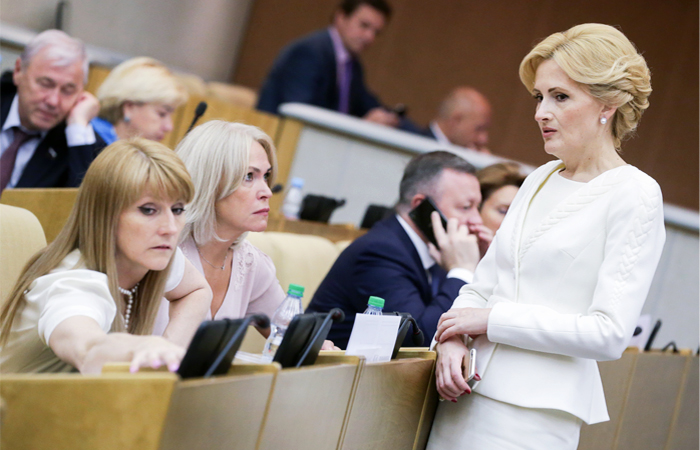 Минкомсвязи предложит поправки к "антитеррористическим нормам" Яровой Минкомсвязи предложит поправки к "антитеррористическим нормам" Яровой