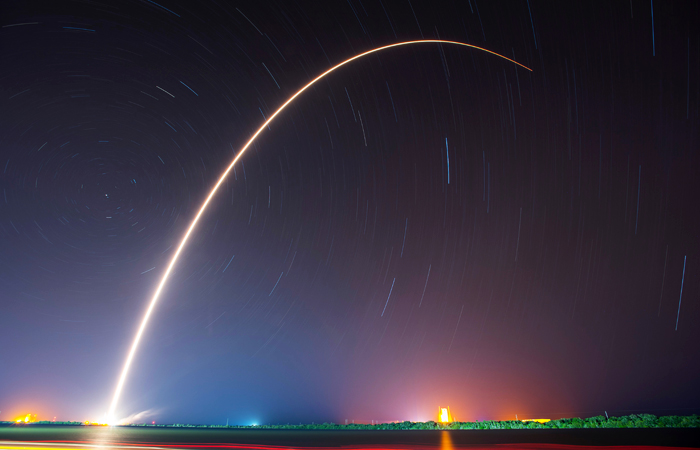 В России задумались о создании конкурента ракете SpaceX В России задумались о создании конкурента ракете SpaceX