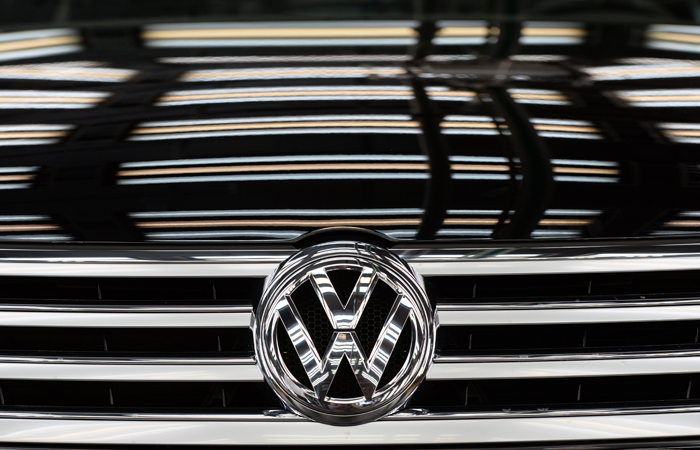 Власти Германии собрались наложить штраф на Volkswagen за дизельный скандал Власти Германии собрались наложить штраф на Volkswagen за дизельный скандал