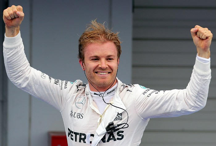 Mercedes досрочно победил в командном зачете чемпионата "Формулы-1"