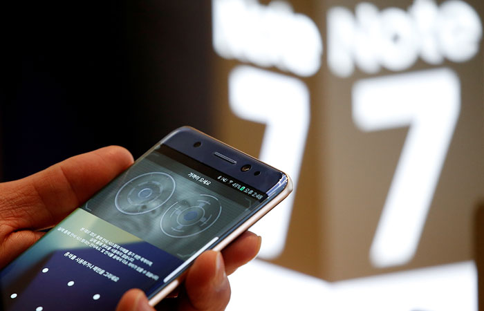 Samsung потерял $17 млрд капитализации из-за прекращения продаж Galaxy Note 7 Samsung потерял $17 млрд капитализации из-за прекращения продаж Galaxy Note 7