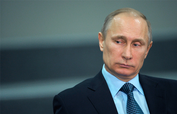 Путин отменил визит в Париж Путин отменил визит в Париж