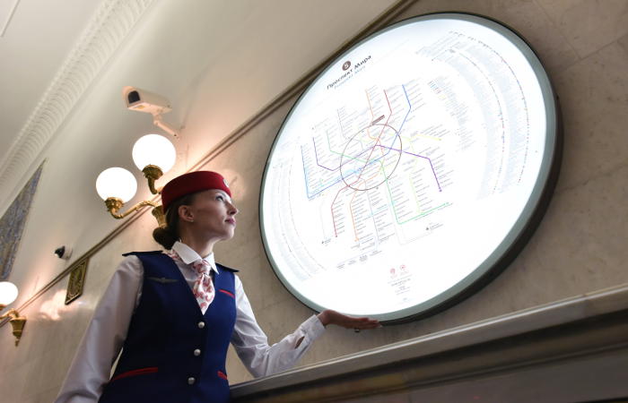 До конца следующего года в московском метро установят табло обратного отсчета До конца следующего года в московском метро установят табло обратного отсчета