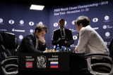 Норвежец Магнус Карлсен сохранил титул чемпиона мира по шахматам