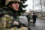 В ДНР заявили об эвакуации украинскими военными населения близ Дебальцево перед наступлением