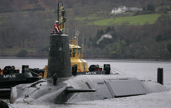 Мэй отказалась подтвердить свою осведомленность о провальном пуске ракеты Trident Мэй отказалась подтвердить свою осведомленность о провальном пуске ракеты Trident