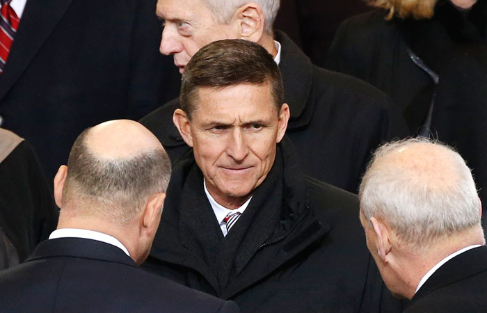 Контрразведка США провела расследование связей советника Трампа с РФ Контрразведка США провела расследование связей советника Трампа с РФ