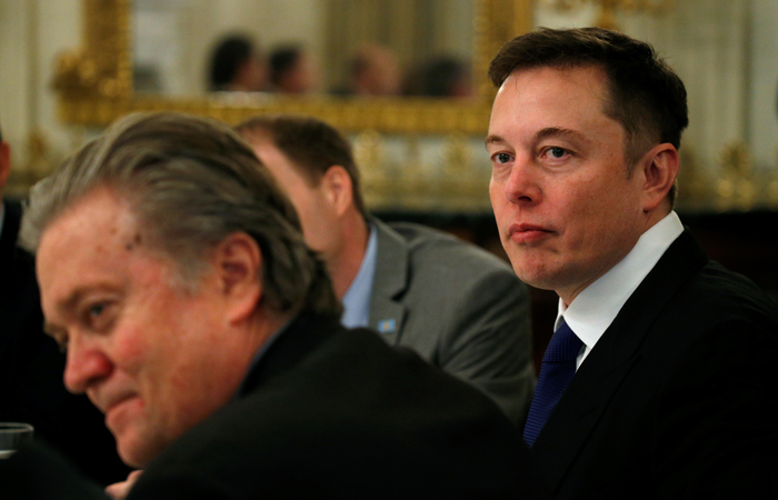 SpaceX и Tesla присоединились к протесту против иммиграционного указа Трампа SpaceX и Tesla присоединились к протесту против иммиграционного указа Трампа