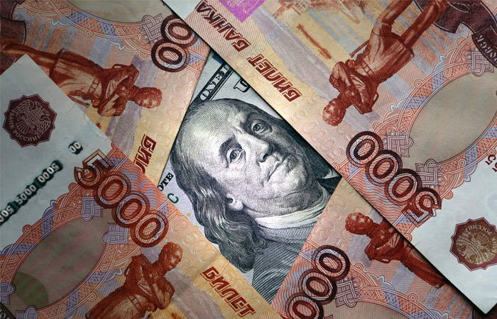 Курс доллара к рублю обновил минимум с июля 2015 года Курс доллара к рублю обновил минимум с июля 2015 года