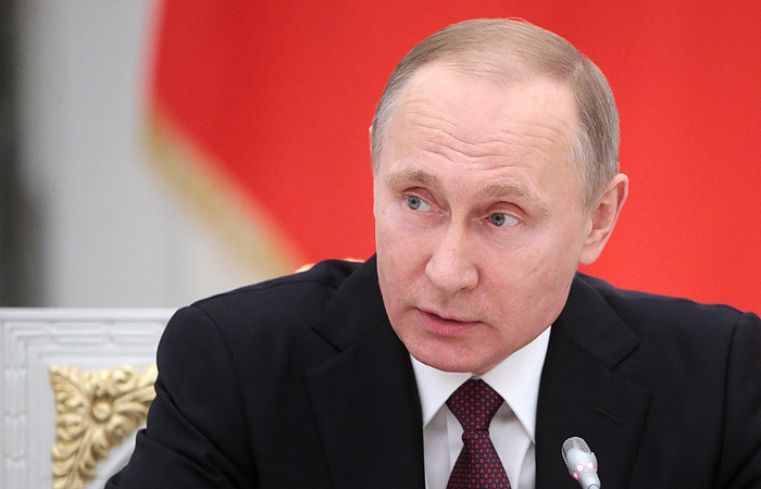 Путин назвал своей личной инициативой отправку кораблей ВМФ РФ к берегам Сирии Путин назвал своей личной инициативой отправку кораблей ВМФ РФ к берегам Сирии