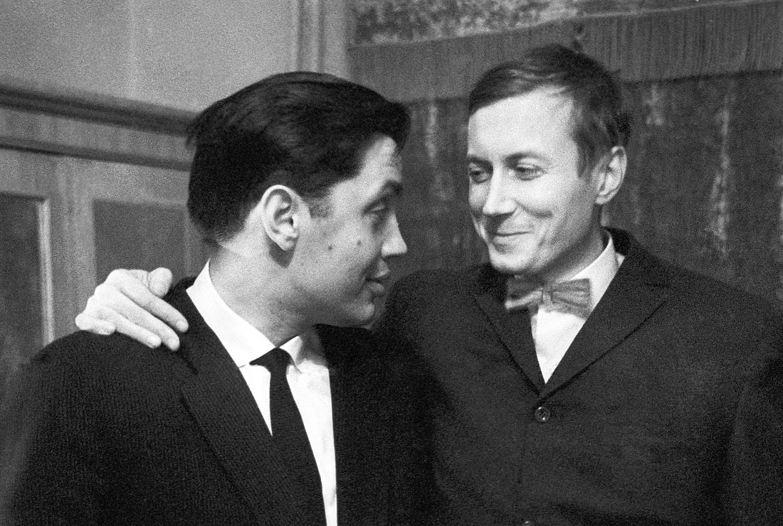         ...  ()  . 1962 , .
