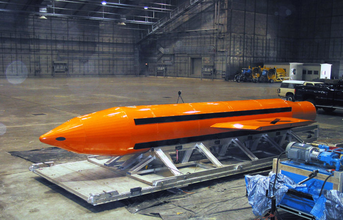 США сбросили на позиции ИГ мощнейшую неядерную авиабомбу США сбросили на позиции ИГ мощнейшую неядерную авиабомбу