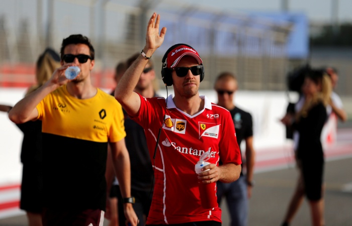 Феттель выиграл Гран-при Бахрейна "Формулы-1"