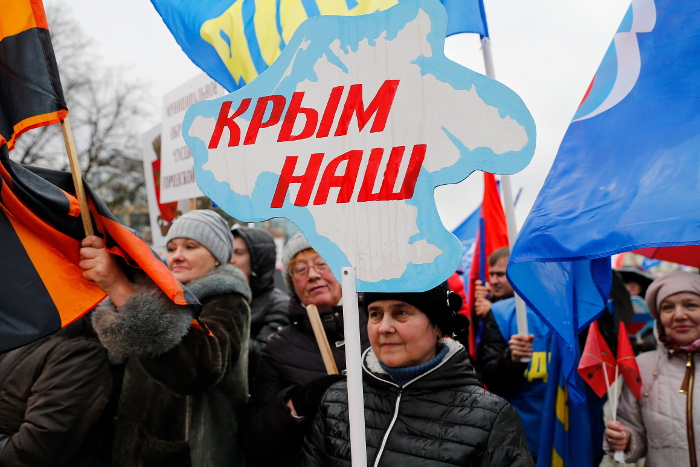 Две трети россиян высказались о пользе воссоединения с Крымом Две трети россиян высказались о пользе воссоединения с Крымом