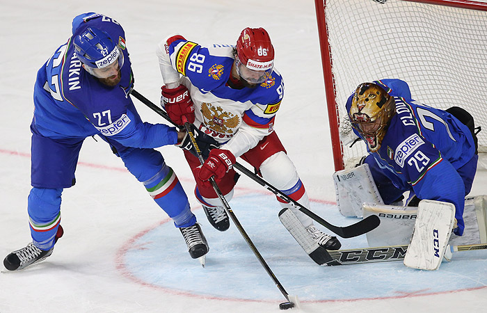 Сборная России забросила Италии 10 шайб в матче ЧМ по хоккею