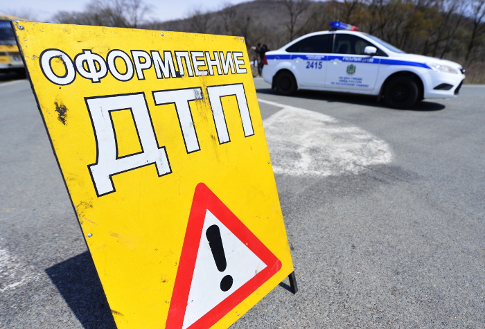 Автобус и "КамАЗ" столкнулись в Татарстане Автобус и "КамАЗ" столкнулись в Татарстане