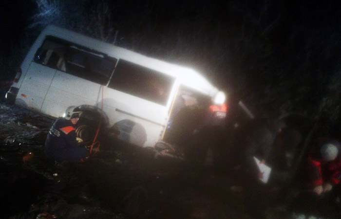 Число погибших в ДТП с участием микроавтобуса в Марий Эл выросло до 14 человек Число погибших в ДТП с участием микроавтобуса в Марий Эл выросло до 14 человек
