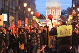 Почти 40 человек задержали в Петербурге за выход на дорогу во время митинга оппозиции