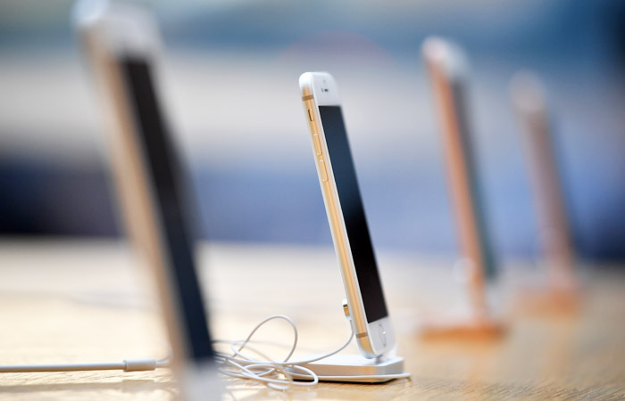 ФАС проведет проверку ценообразования на новые модели iPhone ФАС проведет проверку ценообразования на новые модели iPhone