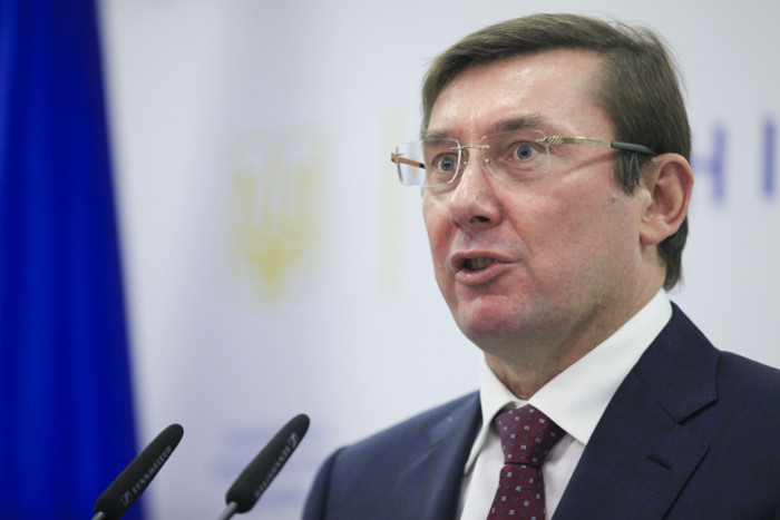 Генпрокурор Украины опроверг планы сноса палаток протестующих в Киеве Генпрокурор Украины опроверг планы сноса палаток протестующих в Киеве