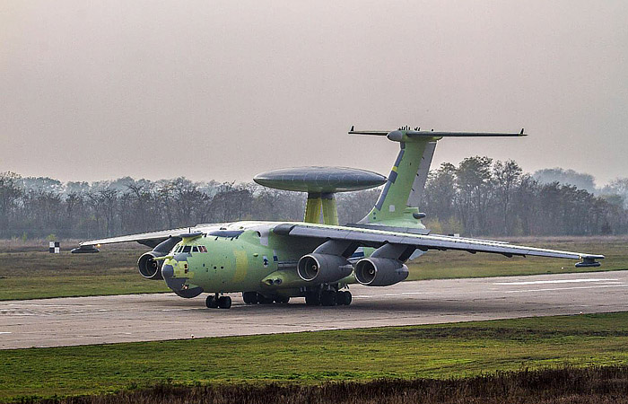 Российский самолет А-100 совершил первый полет Российский самолет А-100 совершил первый полет