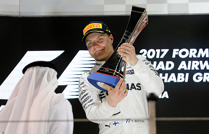 Боттас выиграл заключительный этап "Формулы-1"