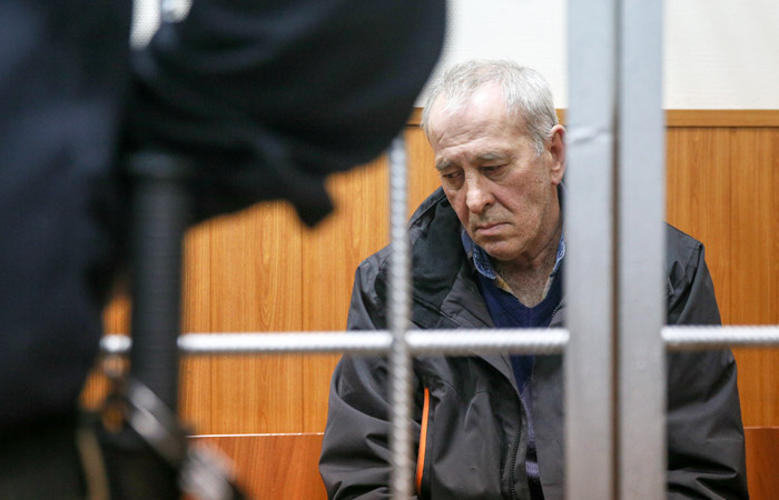 Водителя съехавшего в подземный переход автобуса отправили под домашний арест Водителя съехавшего в подземный переход автобуса отправили под домашний арест