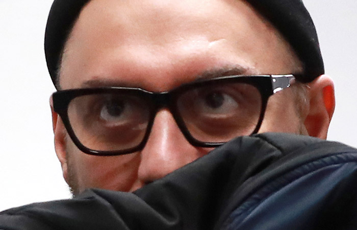 Находящийся под домашним арестом Серебренников смонтировал фильм о Цое Находящийся под домашним арестом Серебренников смонтировал фильм о Цое