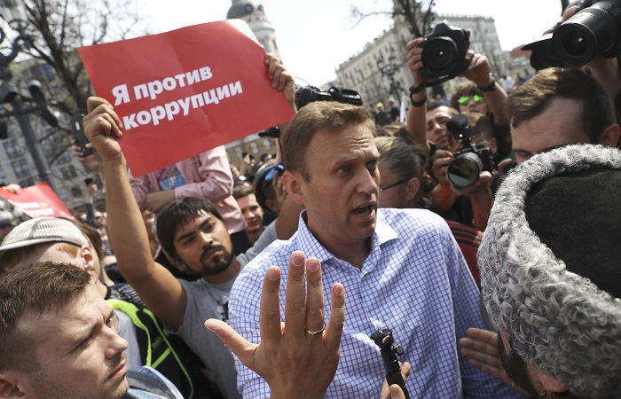 Навального отпустили из полиции до суда Навального отпустили из полиции до суда