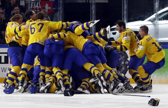 Сборная Швеции по хоккею стала 11-кратным чемпионом мира