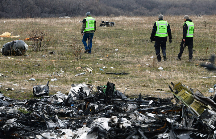 В Нидерландах заявили о переброшенном из-под Курска "Буке", сбившем малайзийский "Боинг" В Нидерландах заявили о переброшенном из-под Курска "Буке", сбившем малайзийский "Боинг"
