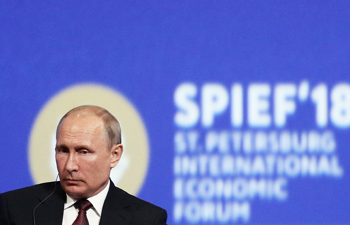 Путин объяснил недоверие РФ к результатам расследования по малайзийскому "Боингу" Путин объяснил недоверие РФ к результатам расследования по малайзийскому "Боингу"